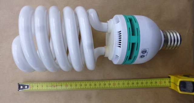 Lámpara de bajo consumo de 105W